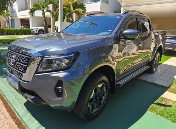 NISSAN FRONTIER 2.3 16V TURBO DIESEL PLATINUM CD 4X4 AUTOMÁTICO